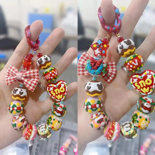 ピンクのアクリルビーズ